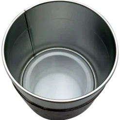 Teedose mit Kirschbaumrinde